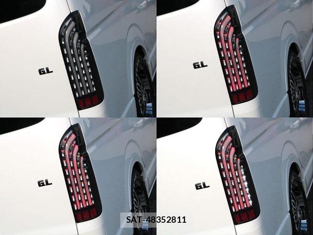 Toyota HIACE WAGON 2024-01 8366188-17