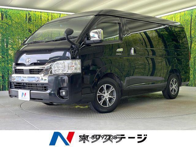 Toyota HIACE WAGON 2022-12 8366190-0