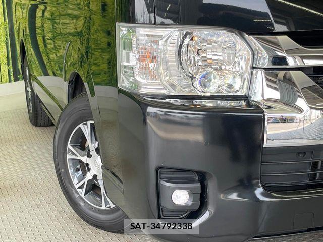 Toyota HIACE WAGON 2022-12 8366190-13