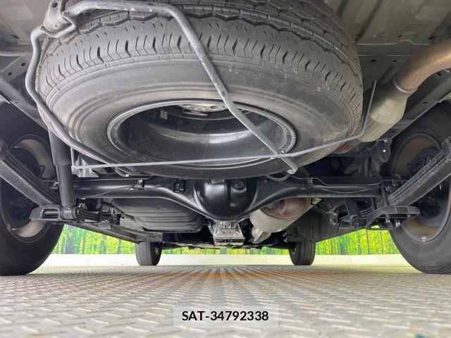 Toyota HIACE WAGON 2022-12 8366190-19