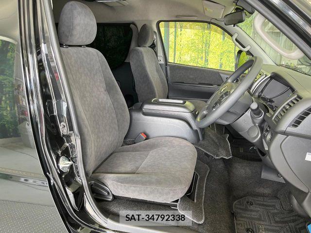 Toyota HIACE WAGON 2022-12 8366190-8