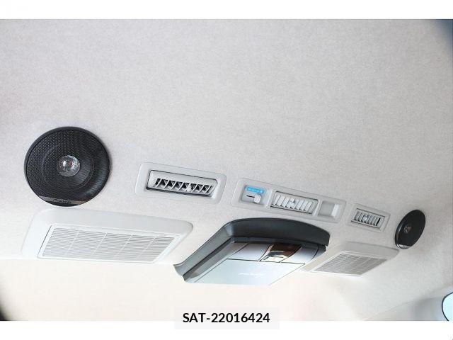 Toyota HIACE WAGON 2025-01 8366186-16