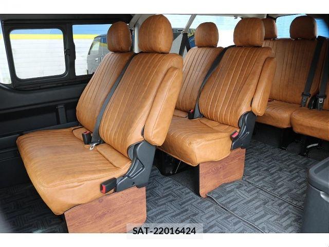 Toyota HIACE WAGON 2025-01 8366186-7