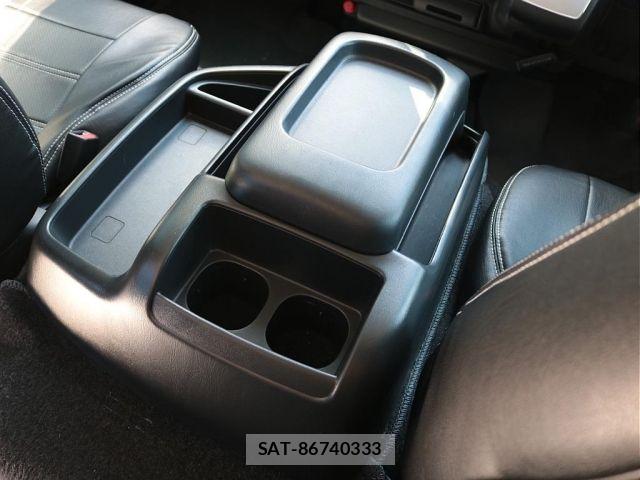Toyota HIACE WAGON 2023-01 8366187-19