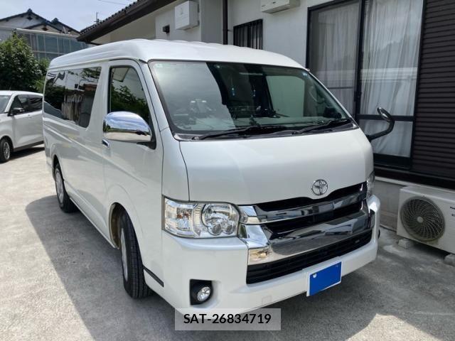 Toyota HIACE WAGON 2018-08 8371715-0