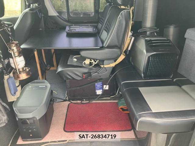 Toyota HIACE WAGON 2018-08 8371715-13