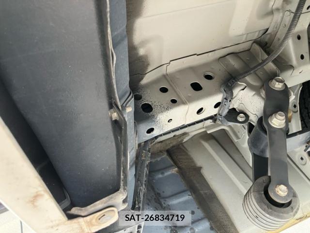 Toyota HIACE WAGON 2018-08 8371715-24