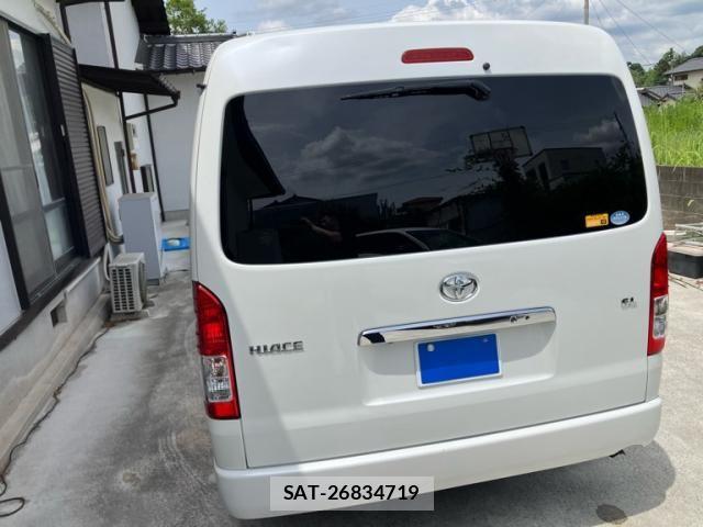 Toyota HIACE WAGON 2018-08 8371715-3