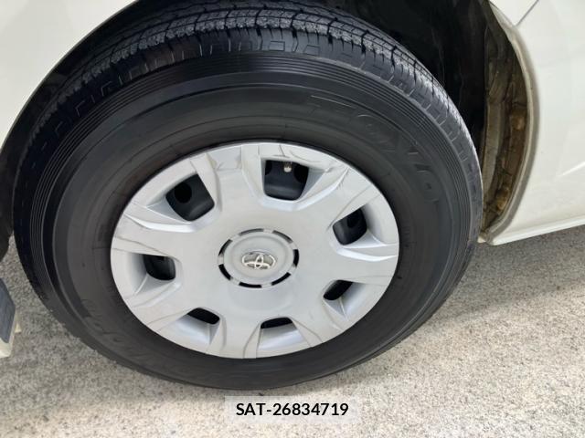 Toyota HIACE WAGON 2018-08 8371715-4