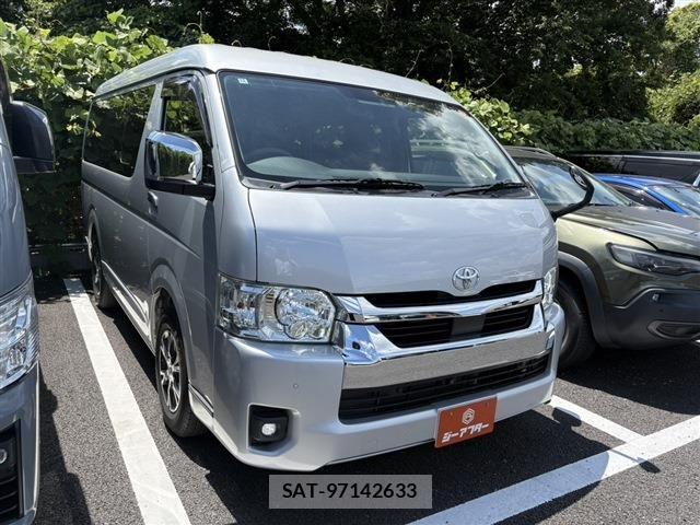 Toyota HIACE WAGON 2022-12 8412730-0