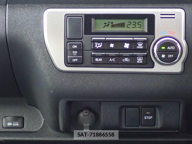 Toyota HIACE WAGON 2019-05 8412741-13