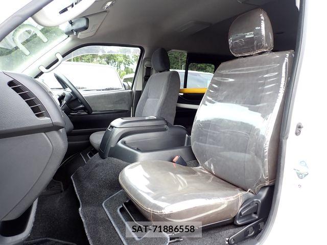Toyota HIACE WAGON 2019-05 8412741-22