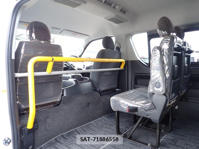 Toyota HIACE WAGON 2019-05 8412741-23