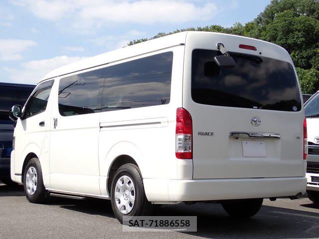 Toyota HIACE WAGON 2019-05 8412741-3