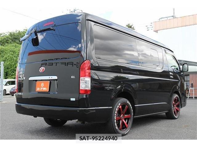Toyota HIACE WAGON 2024-04 8412729-21