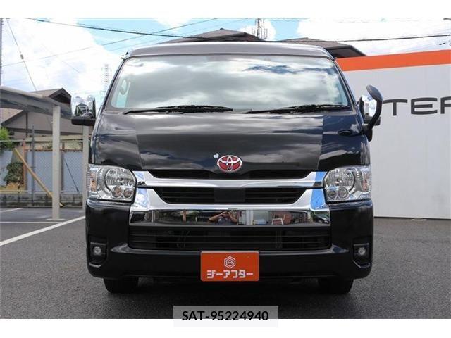 Toyota HIACE WAGON 2024-04 8412729-7