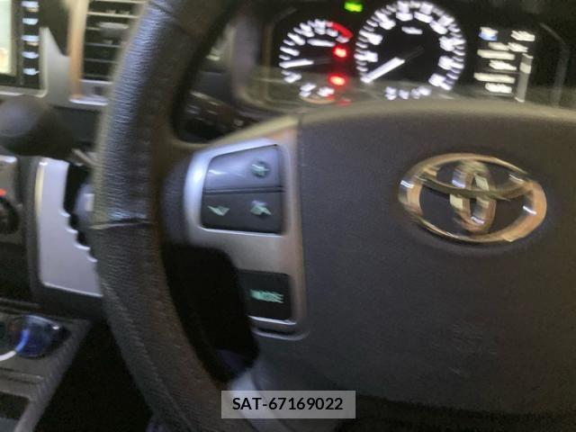 Toyota HIACE WAGON 2022-09 8412728-14