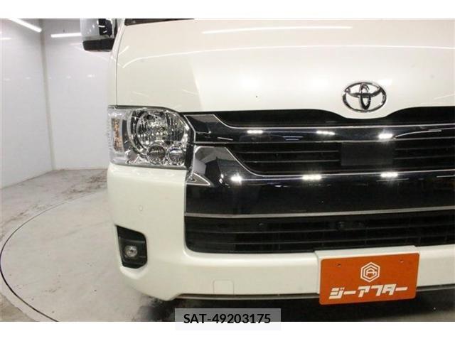 Toyota HIACE WAGON 2025-03 8412731-10