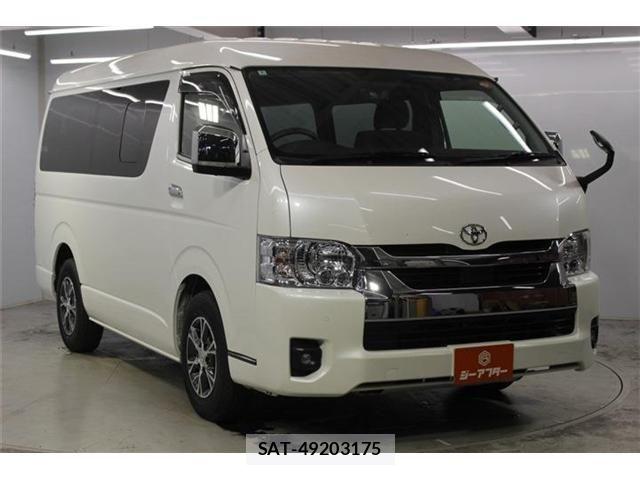 Toyota HIACE WAGON 2025-03 8412731-2