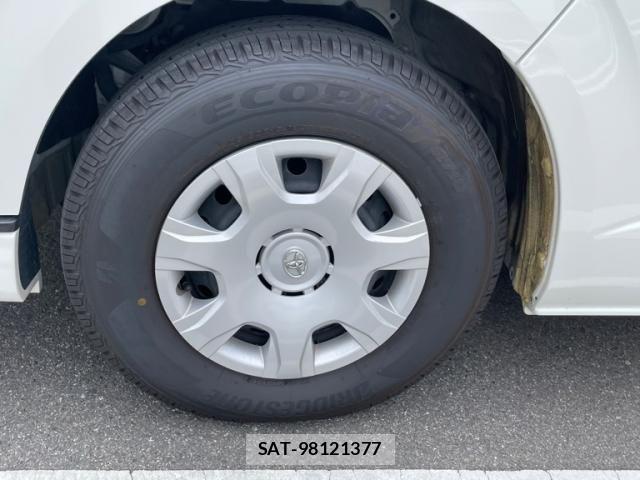 Toyota HIACE WAGON 2017-03 8412736-7