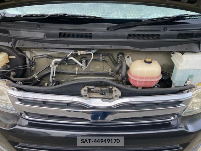 Toyota HIACE WAGON 2013-07 8412740-2