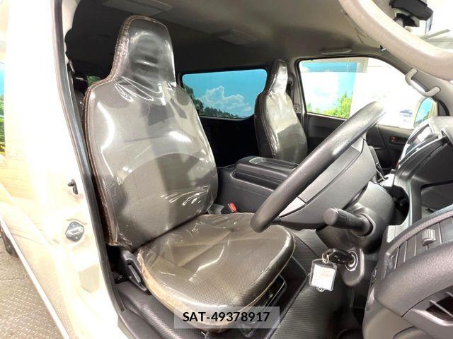 Toyota HIACE WAGON 2021-05 8438194-7