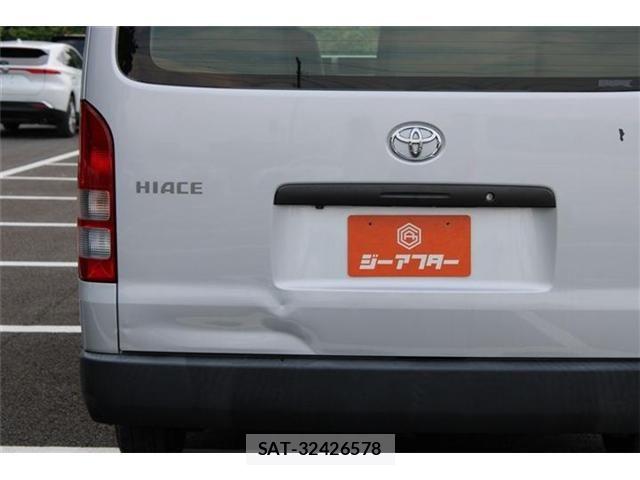 Toyota HIACE WAGON 2019-08 8562107-12