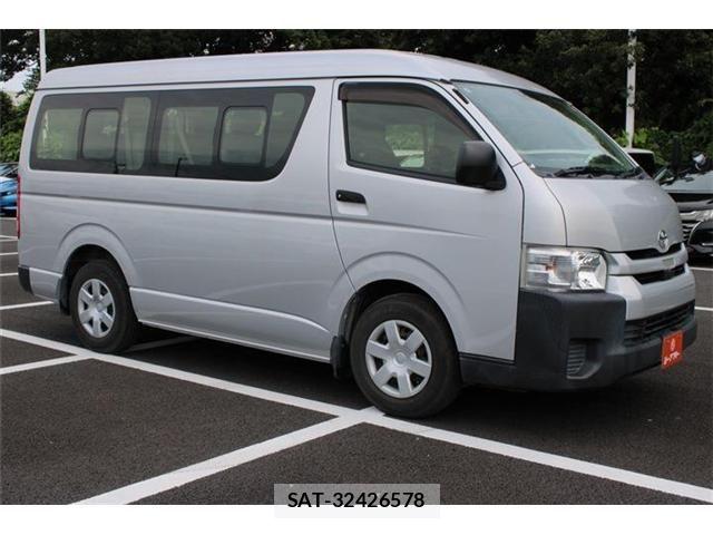 Toyota HIACE WAGON 2019-08 8562107-6
