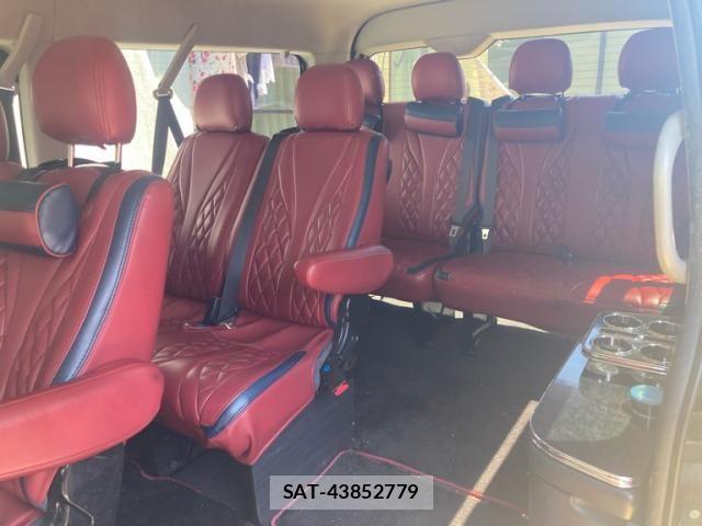 Toyota HIACE WAGON 2015-08 8562108-12
