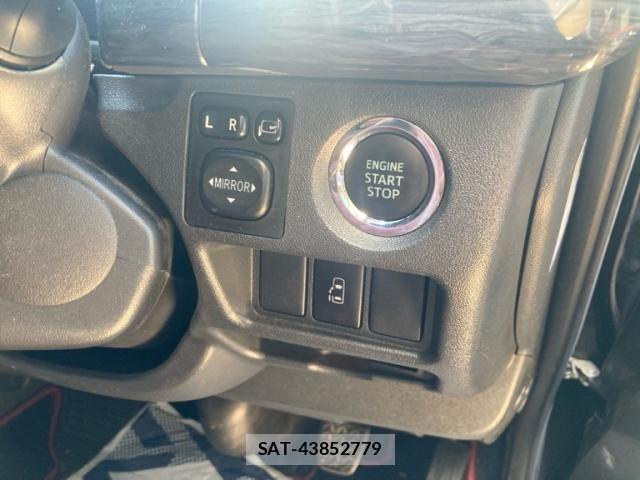 Toyota HIACE WAGON 2015-08 8562108-15