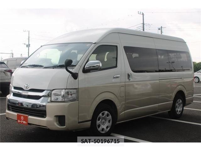 Toyota HIACE WAGON 2020-06 8562104-16