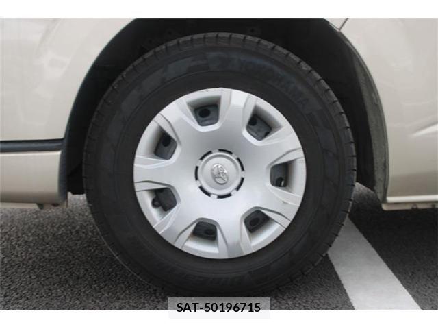 Toyota HIACE WAGON 2020-06 8562104-18
