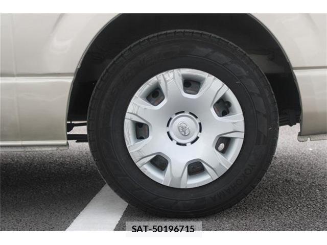 Toyota HIACE WAGON 2020-06 8562104-22