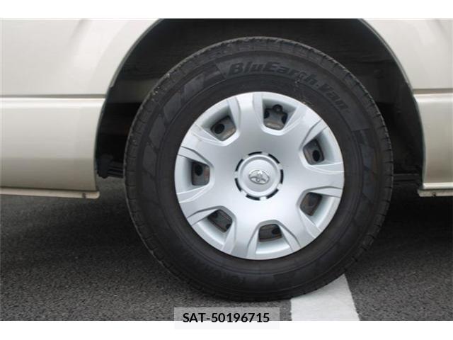 Toyota HIACE WAGON 2020-06 8562104-23
