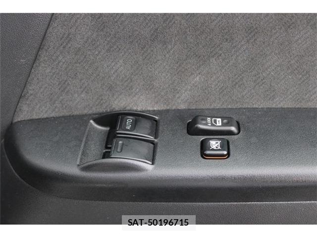 Toyota HIACE WAGON 2020-06 8562104-26