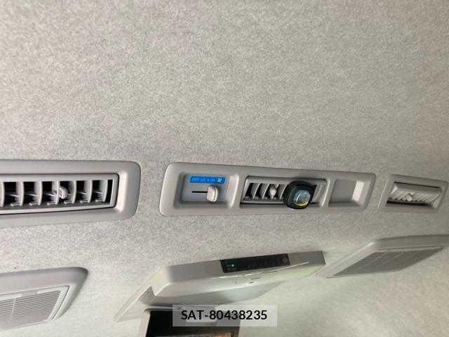 Toyota HIACE WAGON 2014-01 8562109-12