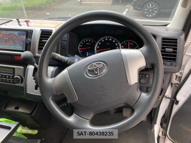 Toyota HIACE WAGON 2014-01 8562109-17