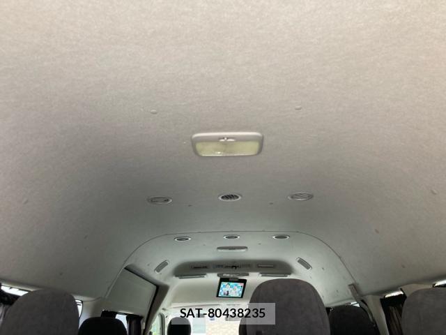 Toyota HIACE WAGON 2014-01 8562109-8