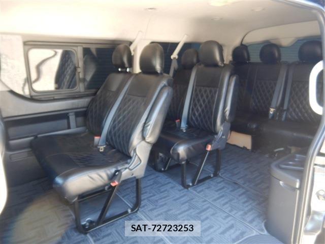 Toyota HIACE WAGON 2019-09 8562105-22