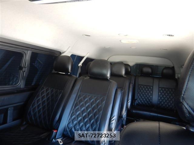 Toyota HIACE WAGON 2019-09 8562105-23