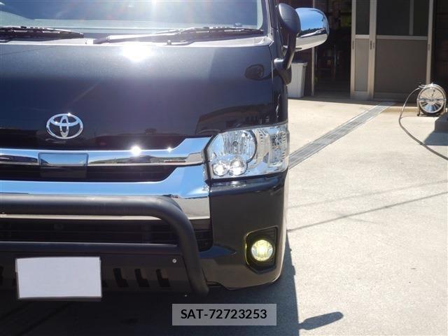 Toyota HIACE WAGON 2019-09 8562105-3