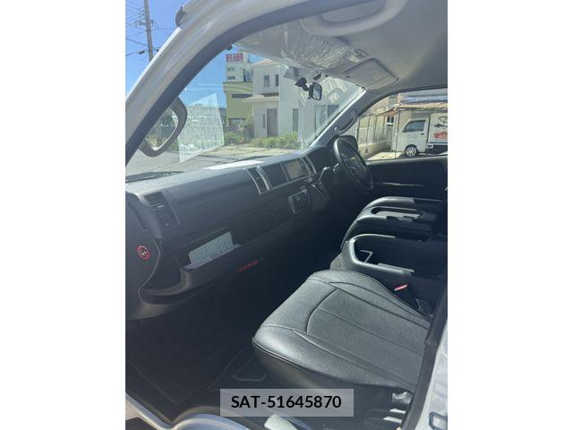 Toyota HIACE WAGON 2016-05 8562103-10