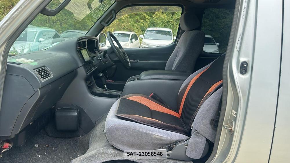 Toyota HIACE WAGON 2001-10 7686702-10
