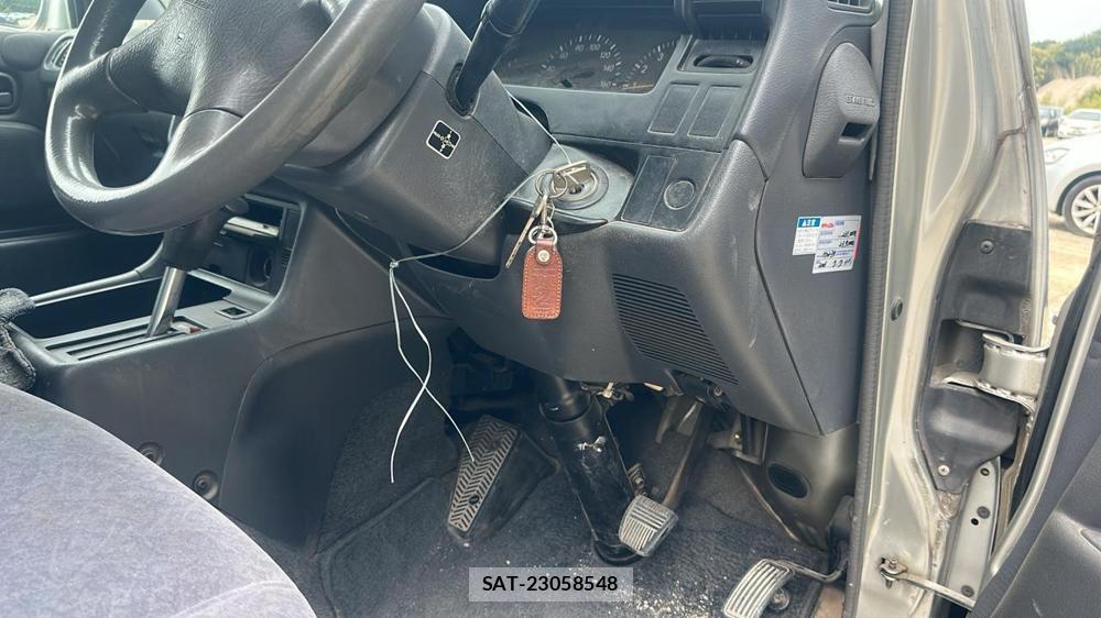 Toyota HIACE WAGON 2001-10 7686702-15