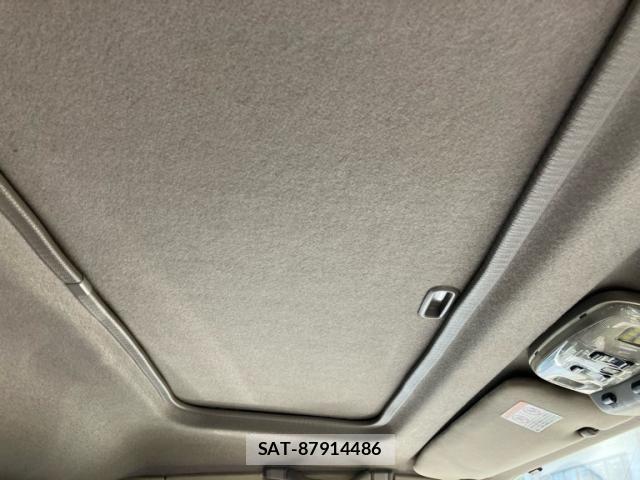 Toyota HIACE WAGON 1998-08 8627036-18