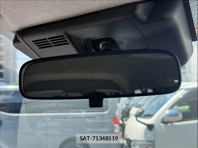 Toyota HIACE WAGON 2026-04 8627031-17