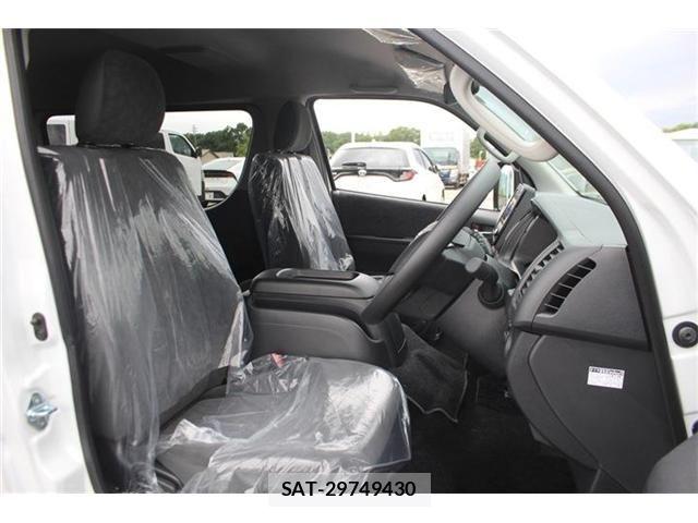 Toyota HIACE WAGON 2026-07 8627034-21