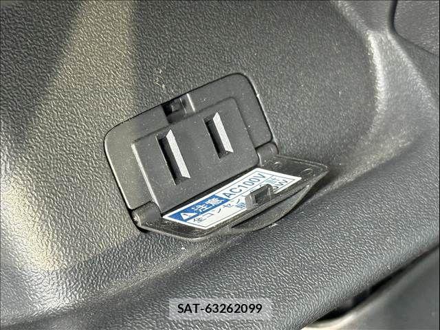 Toyota HIACE WAGON 2022-03 8627033-17