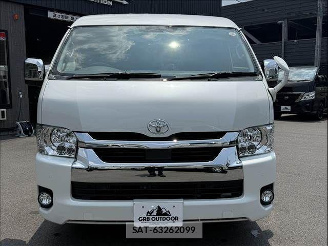Toyota HIACE WAGON 2022-03 8627033-1