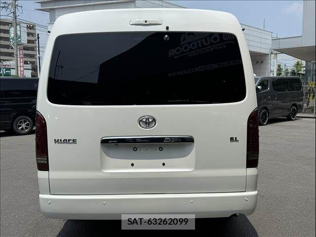 Toyota HIACE WAGON 2022-03 8627033-2